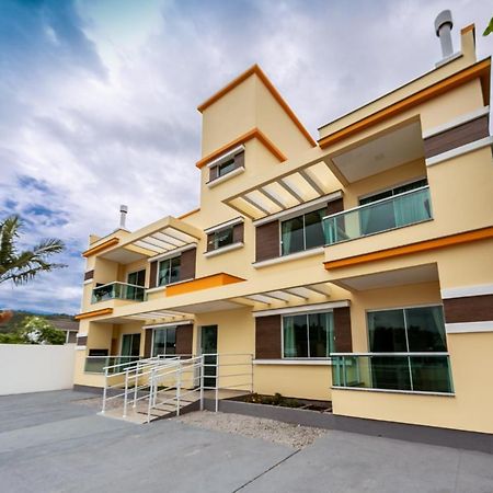 Vila Beach Residence 皮涅拉 外观 照片